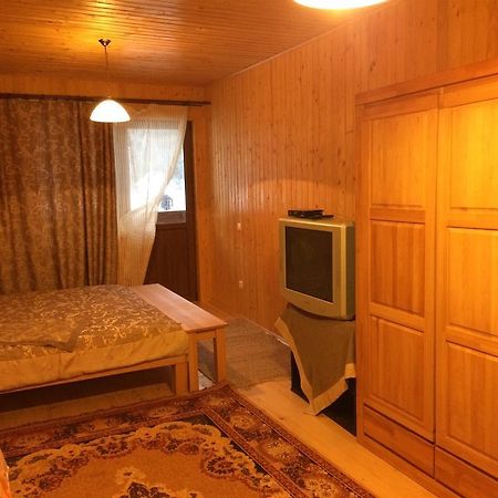 Guest House In Carpathians 미고보 외부 사진