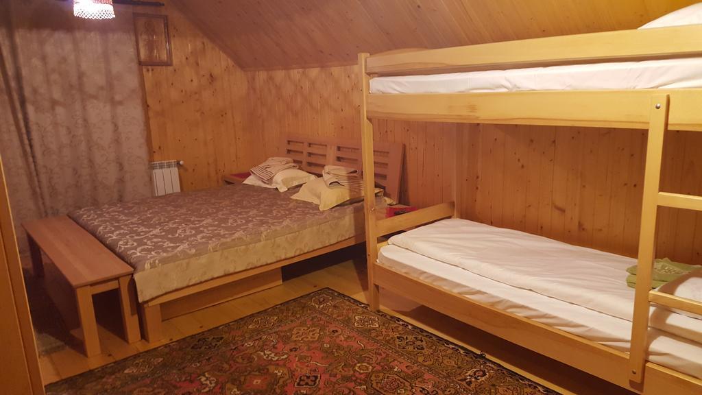 Guest House In Carpathians 미고보 객실 사진