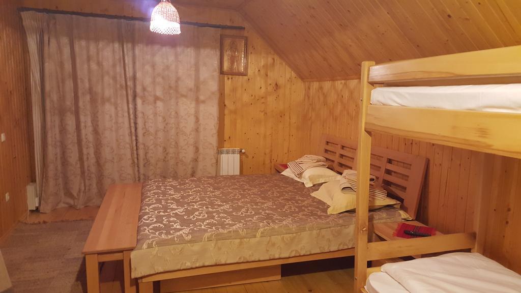 Guest House In Carpathians 미고보 객실 사진