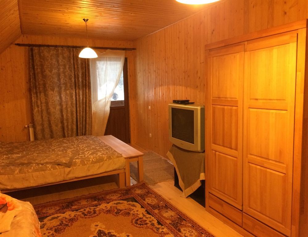 Guest House In Carpathians 미고보 외부 사진